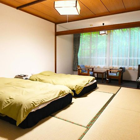 Отель Kinosato Yamanoyu Коконоэ Экстерьер фото